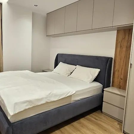 Apartment Freeview *